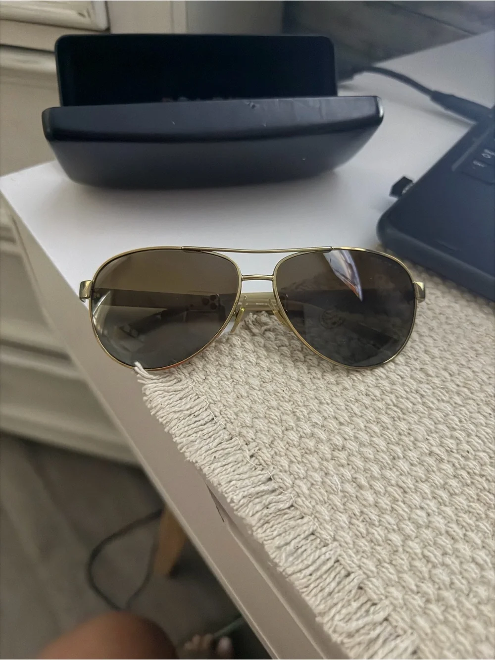 Brand new Ralph Lauren Gold Frame Aviator Sunglasses - unisex Accessories